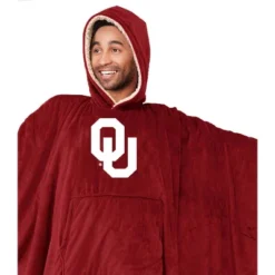 Nacc 17 NCAA Oklahoma Sooners Team Color Bloncho With Logo Patch And Faux Shearling Inside Throw Blanket